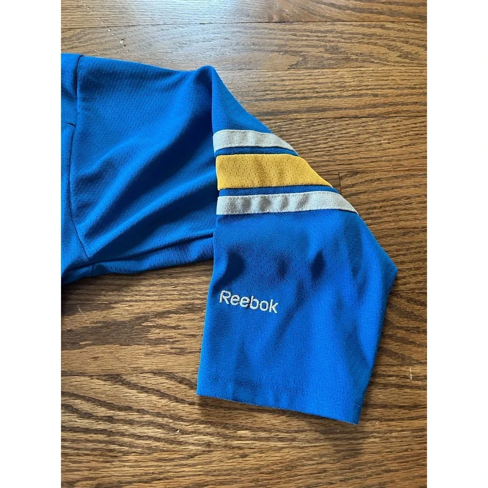 Vintage‎ Reebok St. Louis Blues Youth L/XL Hockey Jersey